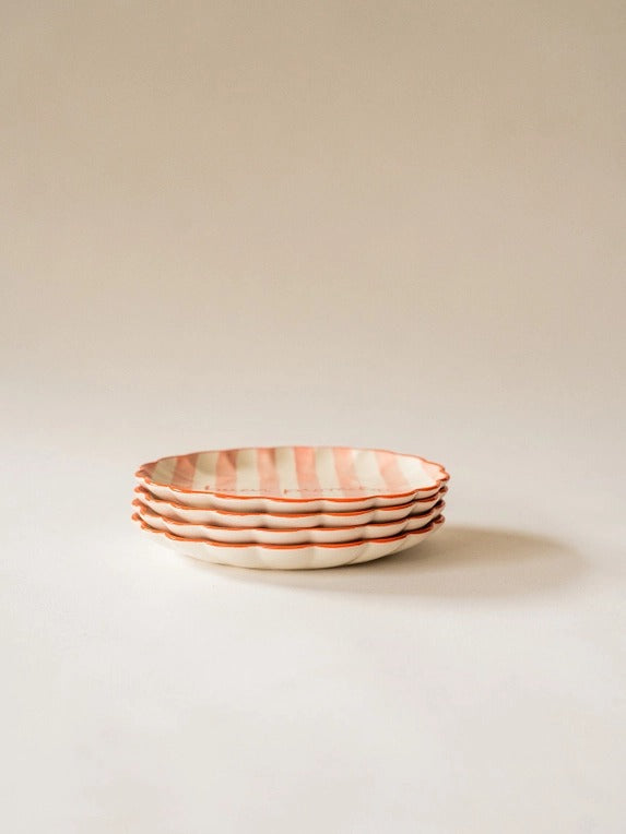 Kinsey Scallop Dessert Plate - Set of 4