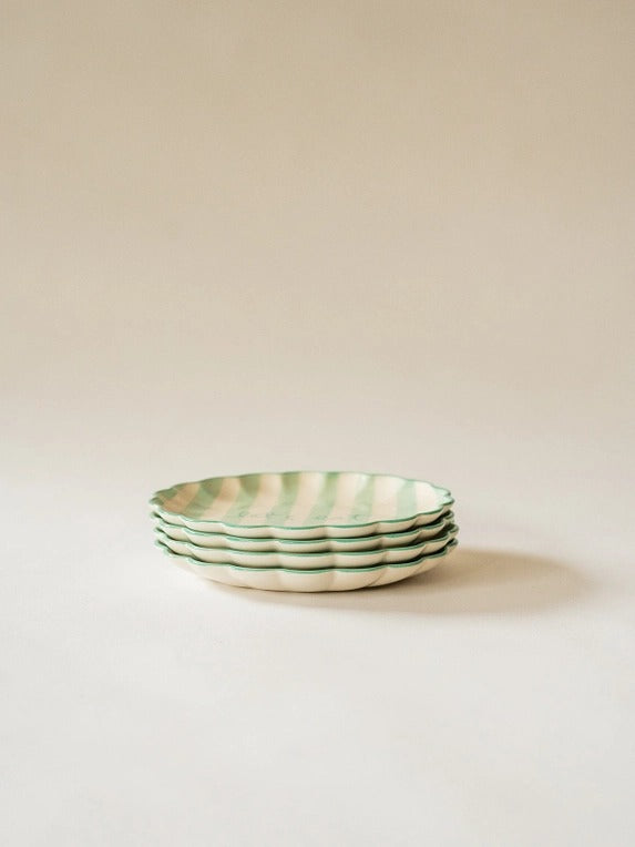 Kinsey Scallop Dessert Plate - Set of 4