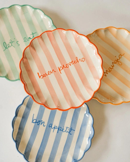 Kinsey Scallop Dessert Plate - Set of 4